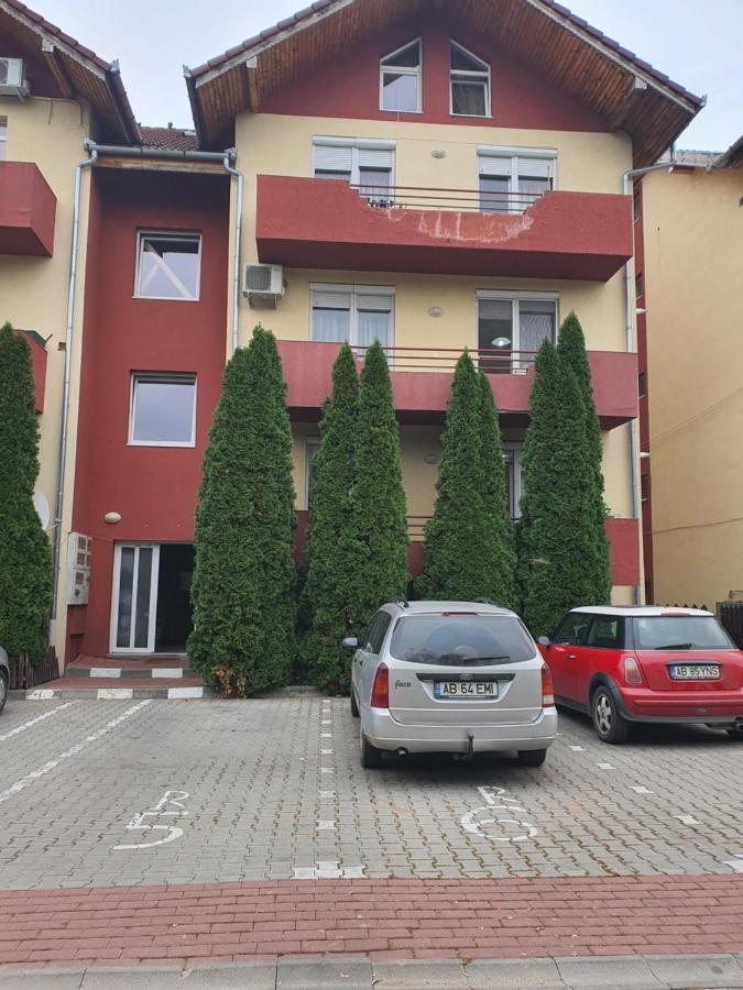 Apartament Mara Alba Iulia Buitenkant foto